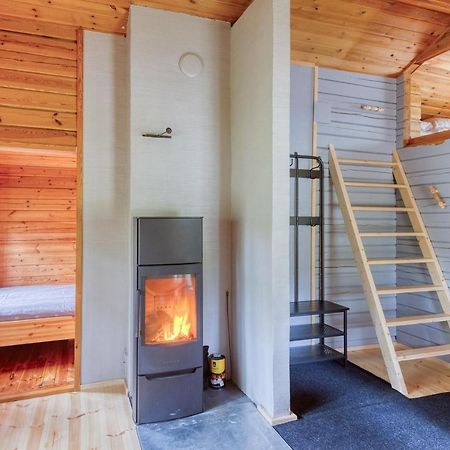 Pinetree Cottages Cozy Log Cabin Kalanti Екстериор снимка